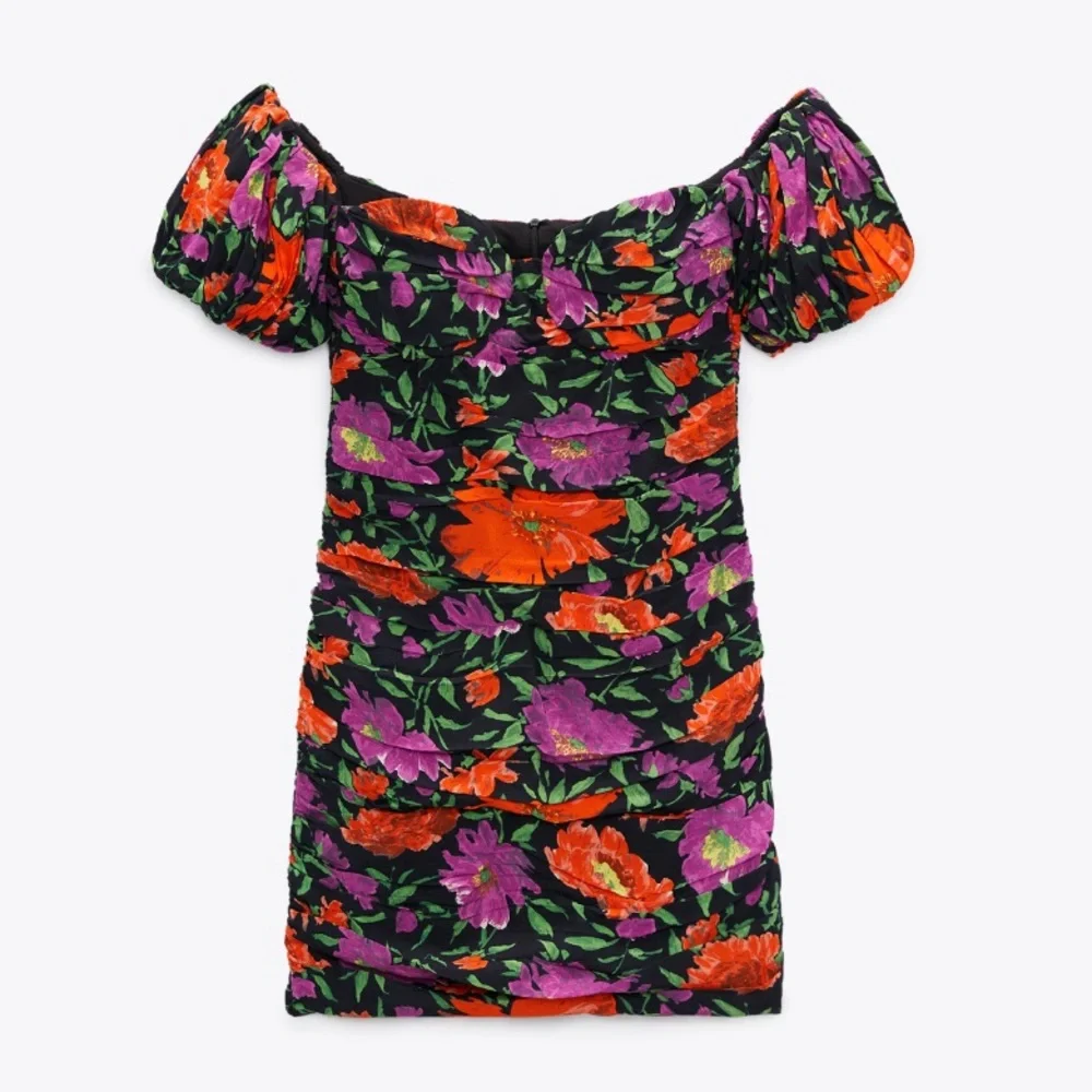 NEW! Zara Floral Print Off the Shoulder Mini Dress - Picture 3 of 13